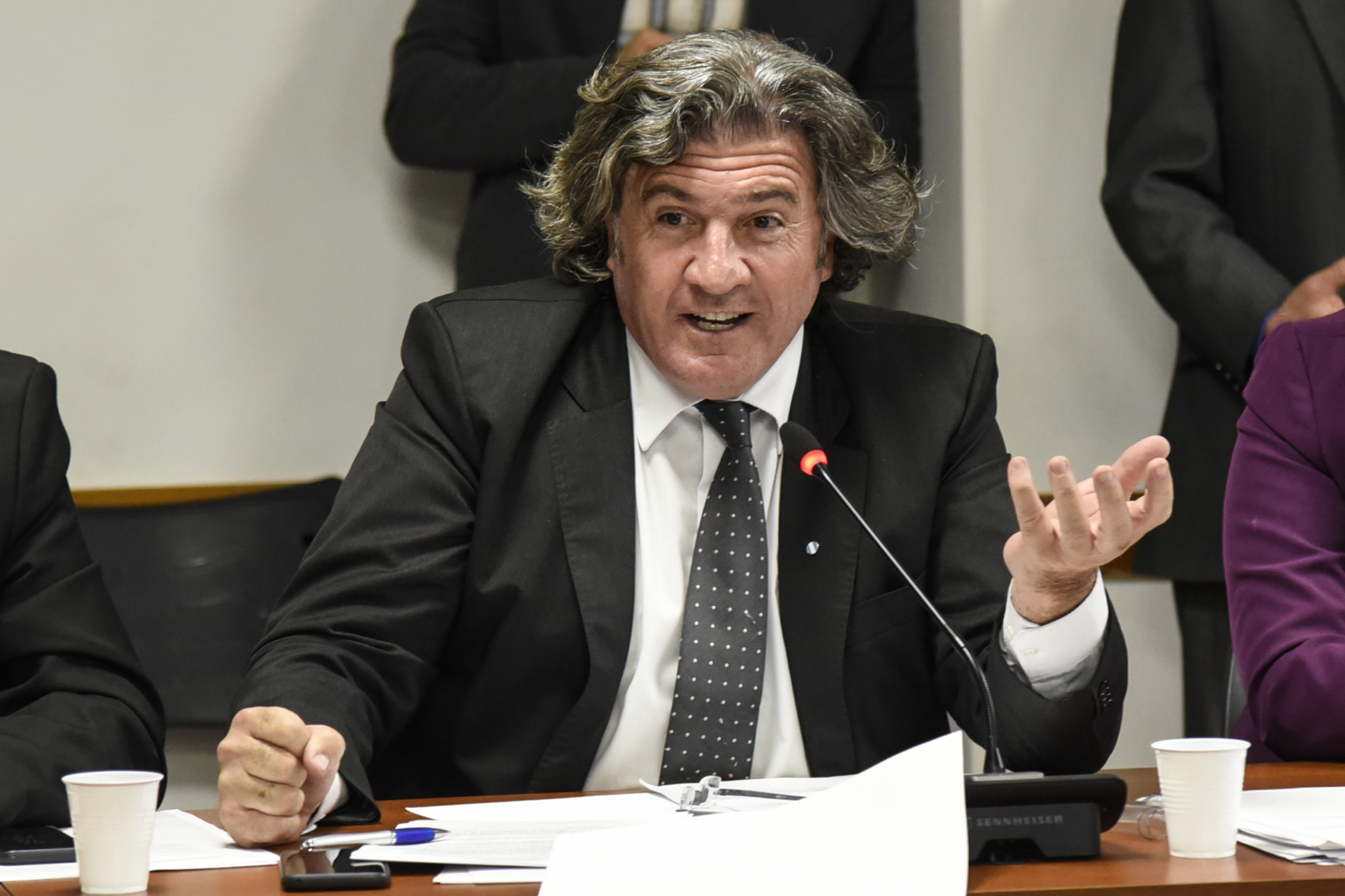 Galeria de imagenes de la noticia APRUEBAN MODIFICACIONES A LA LEY DE ELECTRODEPENDIENTES